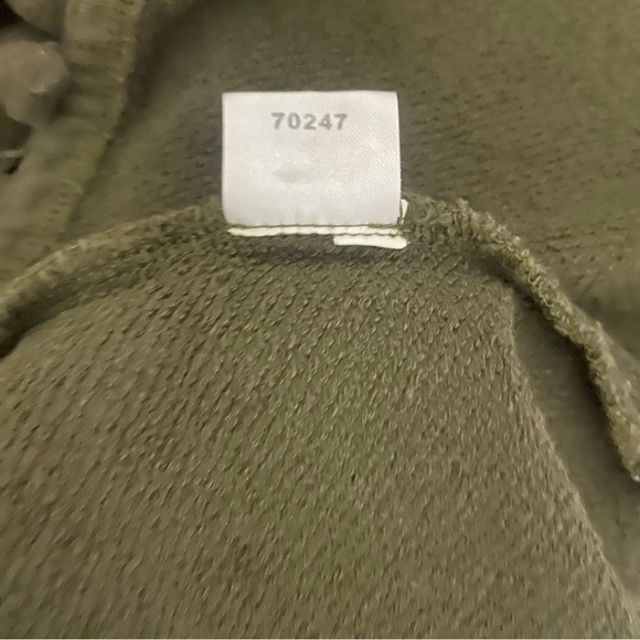 Loft Women’s Lounge Long Sleeve Pom Pom Fringe Cuffs and Bottom Medium Olive - Picture 8 of 8